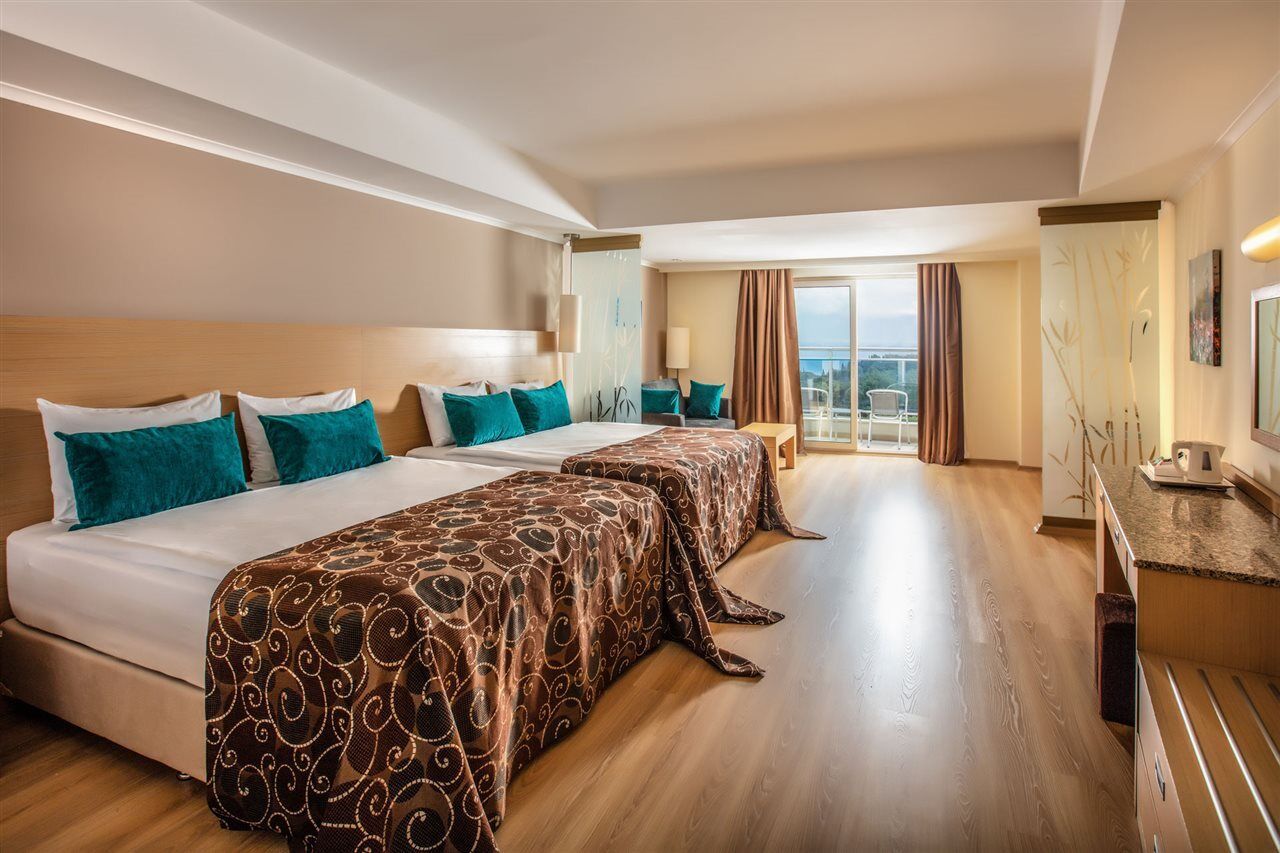 Sealight Resort Hotel Kusadasi Exterior foto